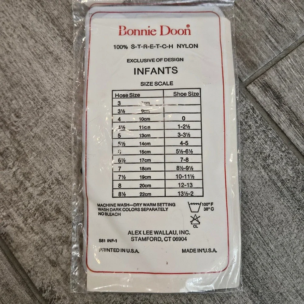 Bonnie Doon Ruffle Socks Infants XS Navy Blue Lace Vintage 1975 NEW Deadstock